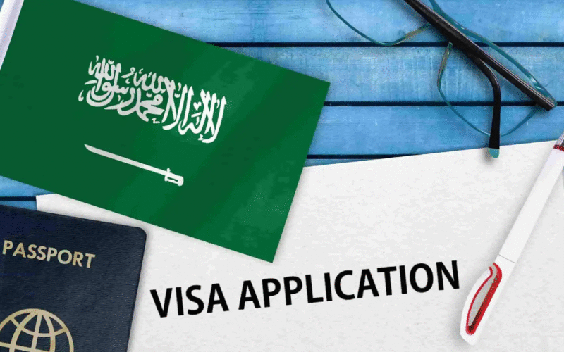 اب کسی بھی ویزے پر سعودیہ آنے والے عمرہ ادا کر سکیں گے: سعودی حکام