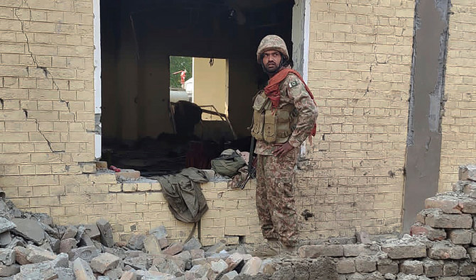 پاک فوج کا اورکزئی میں بڑا آپریشن، بھارتی سرپرستی میں سرگرم 19 دہشتگرد ہلاک، لیفٹیننٹ کرنل، میجر سمیت 11 جوان وطن پر قربان