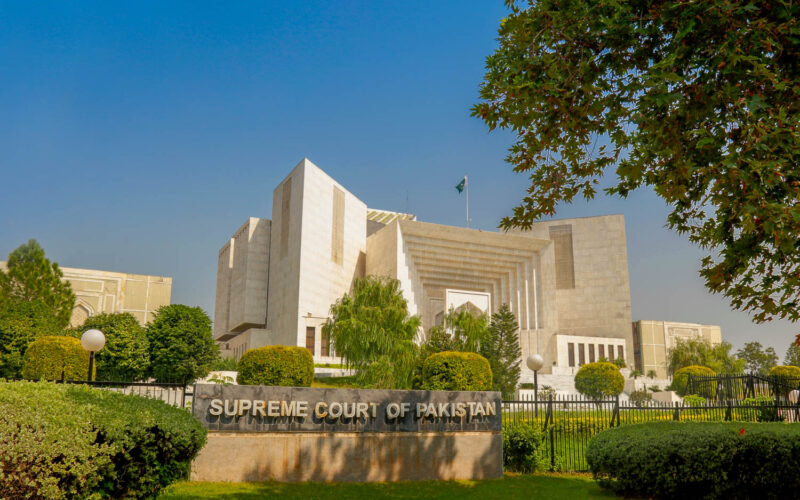 عدالت کا بڑا فیصلہ: علیمہ خان کا شناختی کارڈ، پاسپورٹ اور اکاؤنٹس بلاک ضامن کی جائیداد ضبط