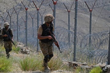 فتنۃ الخوارج کی دراندازی ناکام 25 دہشت گرد ہلاک، پاک فوج کے 5 جوان شہید؛ آئی ایس پی آر