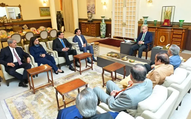 پنجاب حکومت اور پیپلز پارٹی میں پاور شیئرنگ فارمولا طے، سیاسی بحران میں بڑی پیشرفت